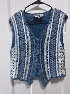 Russ Blue and Cream Crochet-Striped V-Neck Knit Vest